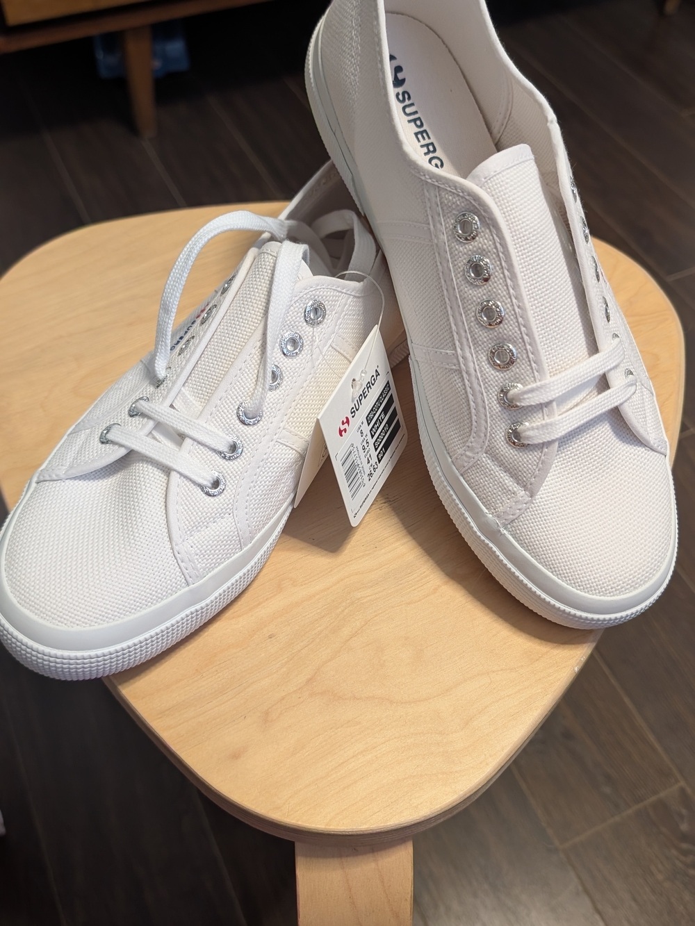 Superga White Canvas Tennis Sneaker - W 9.5/M 8